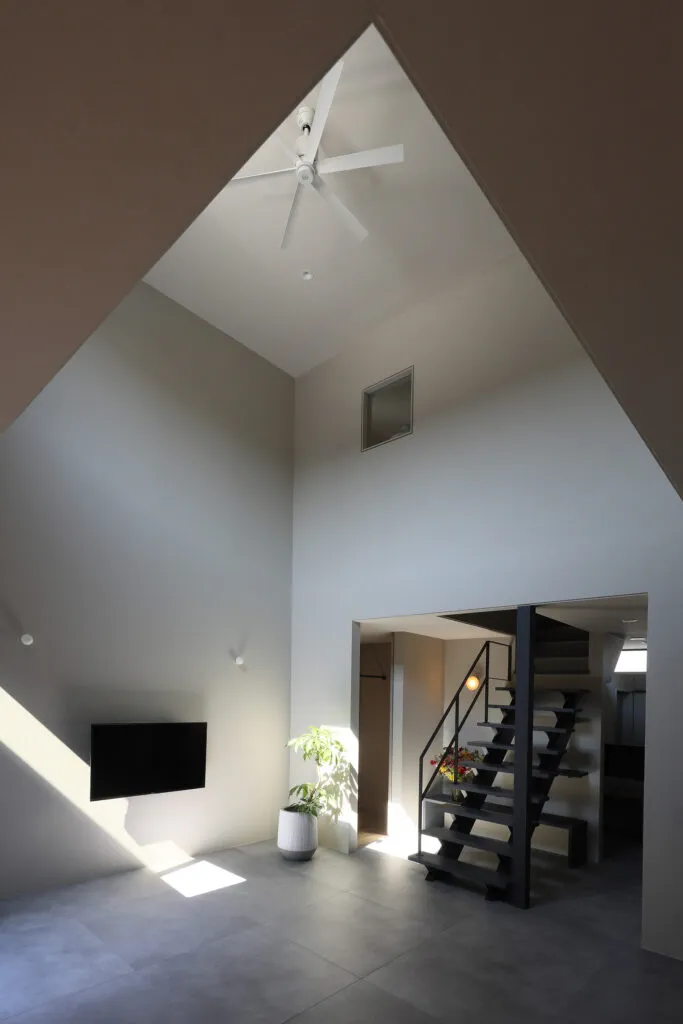 的形の家 リビング