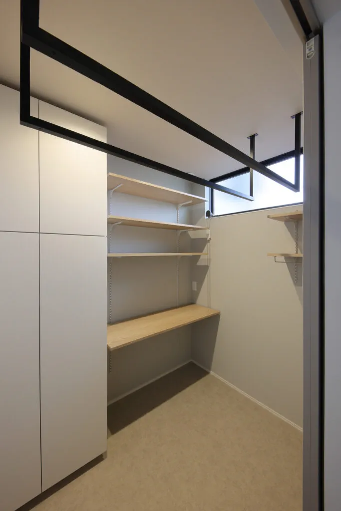 北条の家 クローゼット