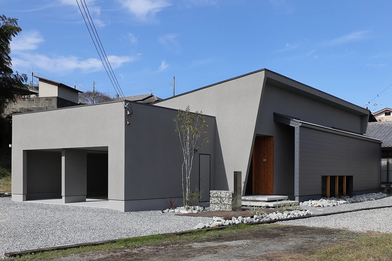 Our Story Begins Here 外観