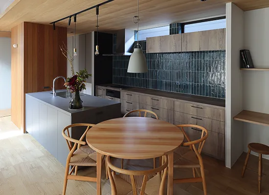 Our Story Begins Here リビング