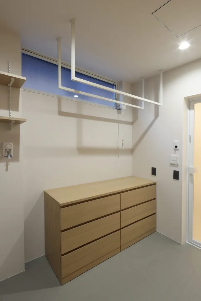 山・畑・郷里の風景と暮らす ランドリースペース