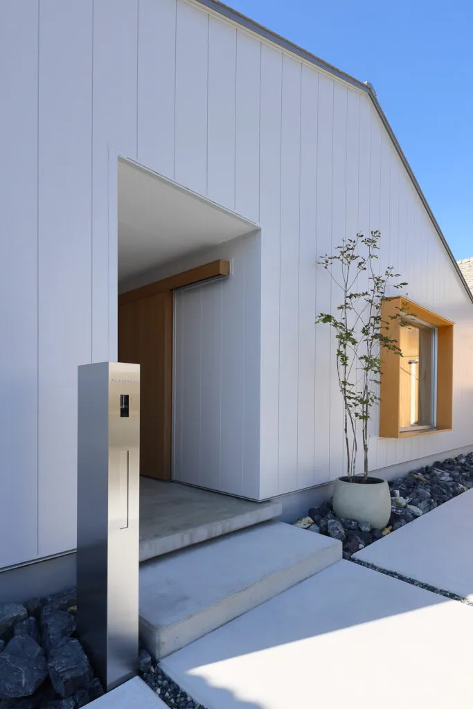 山・畑・郷里の風景と暮らす 玄関