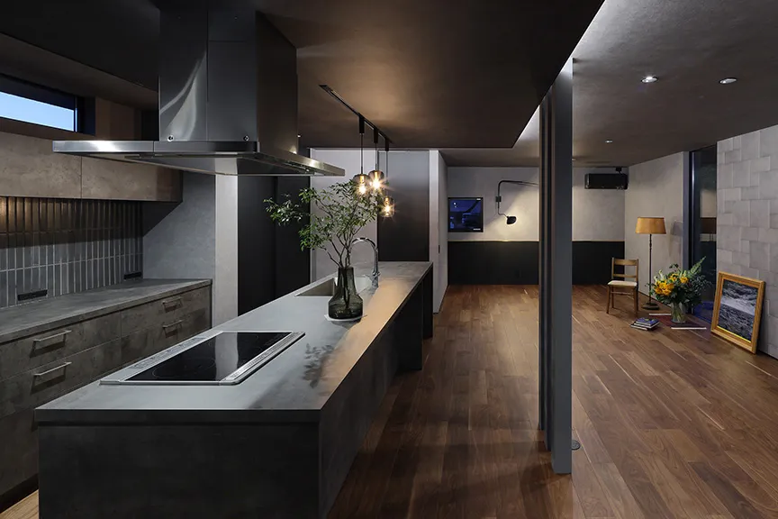 高台に建つ家 キッチン